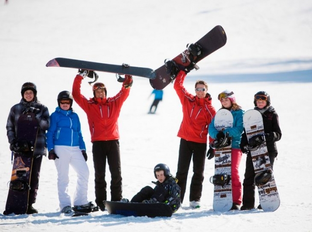  Clases de snowboard con monos